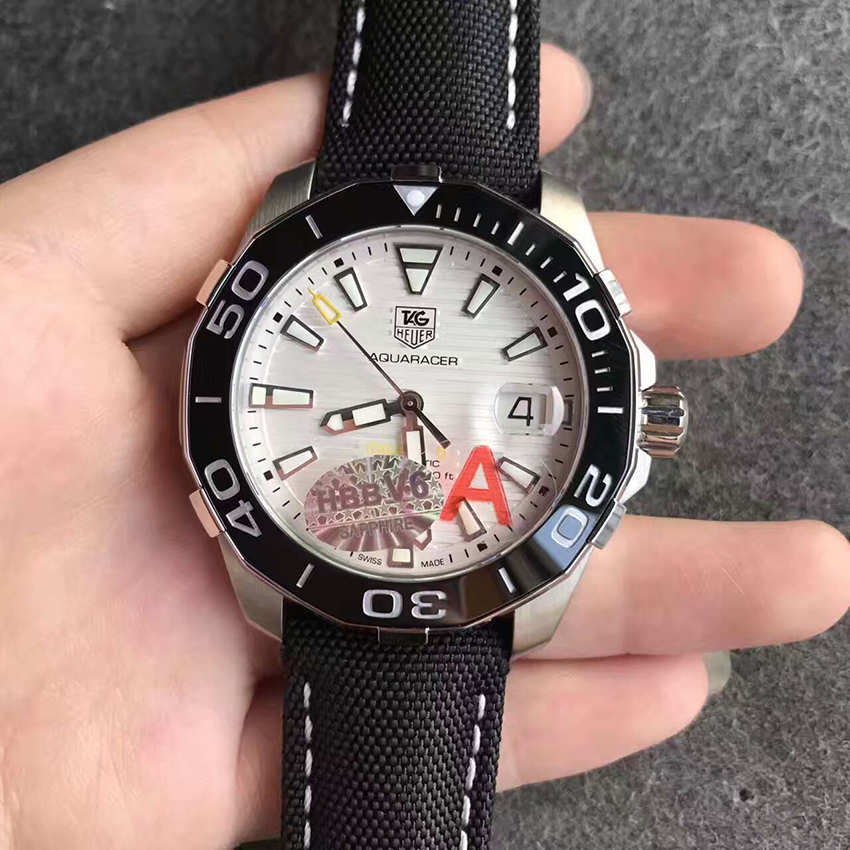 【V6廠】泰格豪雅（TAG Heuer）競潛系列300M尼龍帶版白面壹比壹高仿手錶
