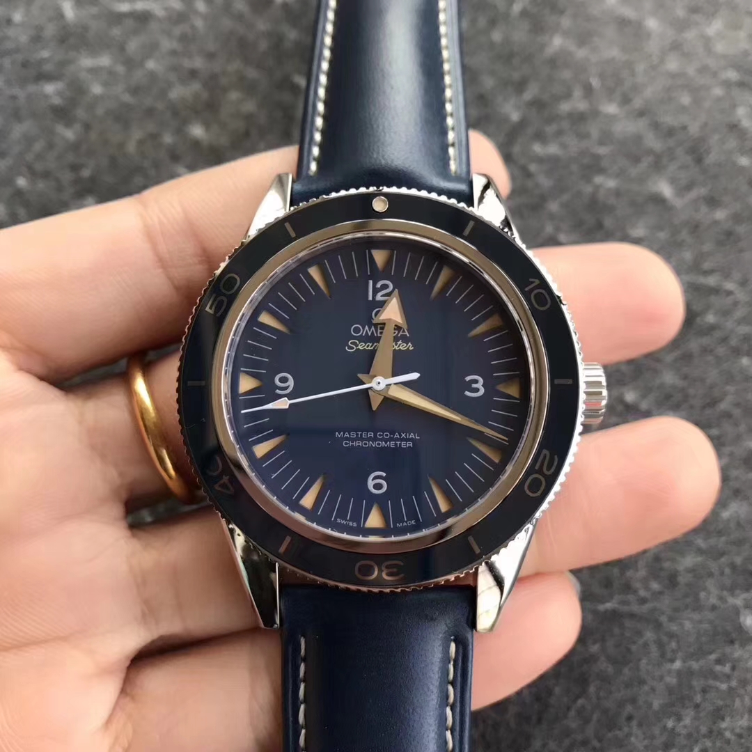 【XF廠】歐米茄（Omega）海馬300藍盤皮帶版壹比壹精仿手錶